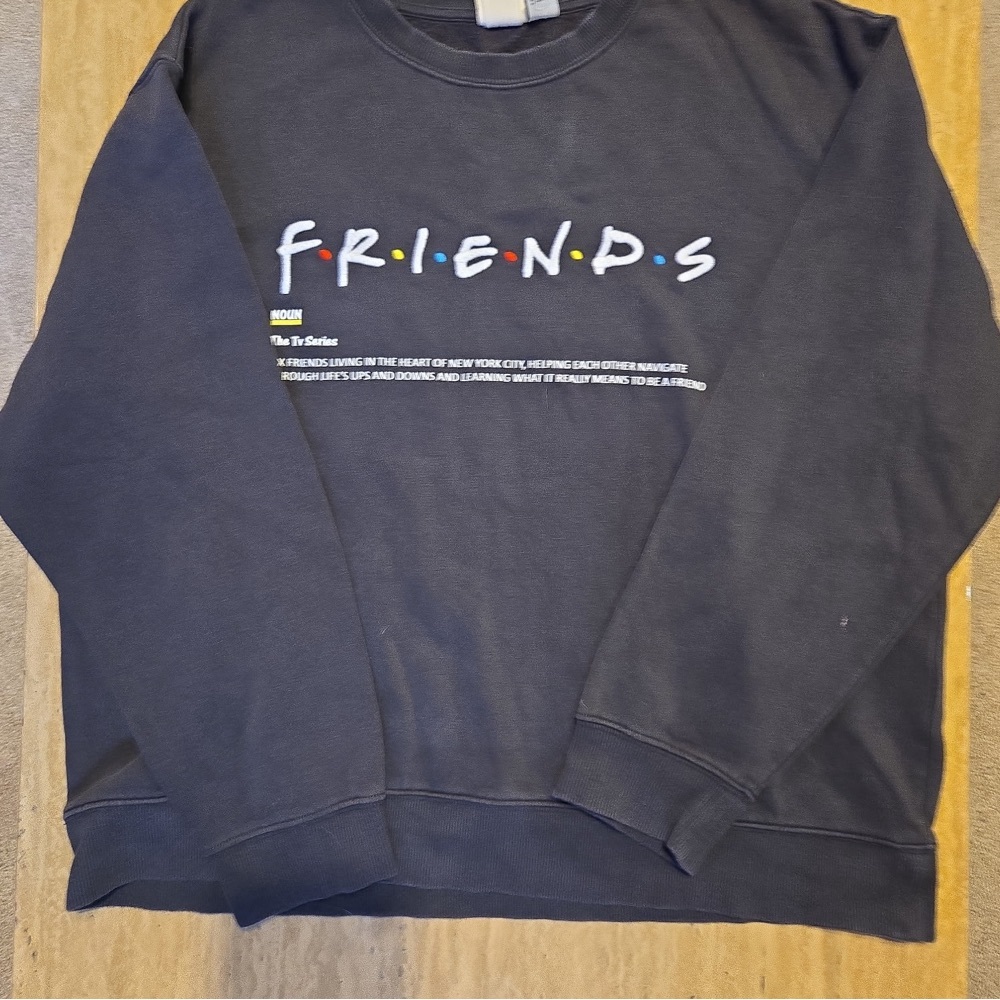 FRIENDS Crewneck sweatshirt